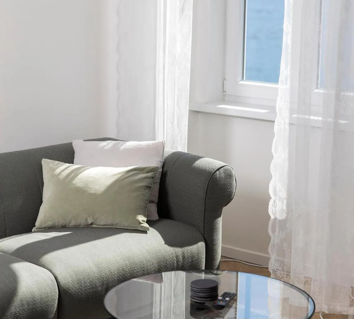 Apartment Nina Bakar 0*,