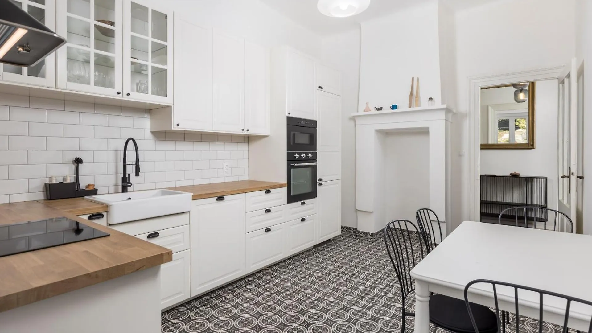 Apartment Nina Bakar